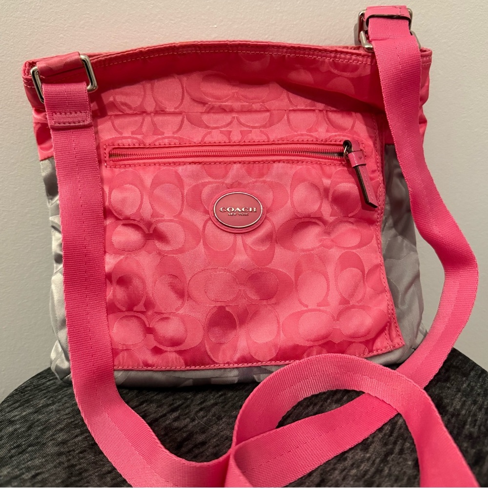 Coach Crossbody-pink and grey F77576